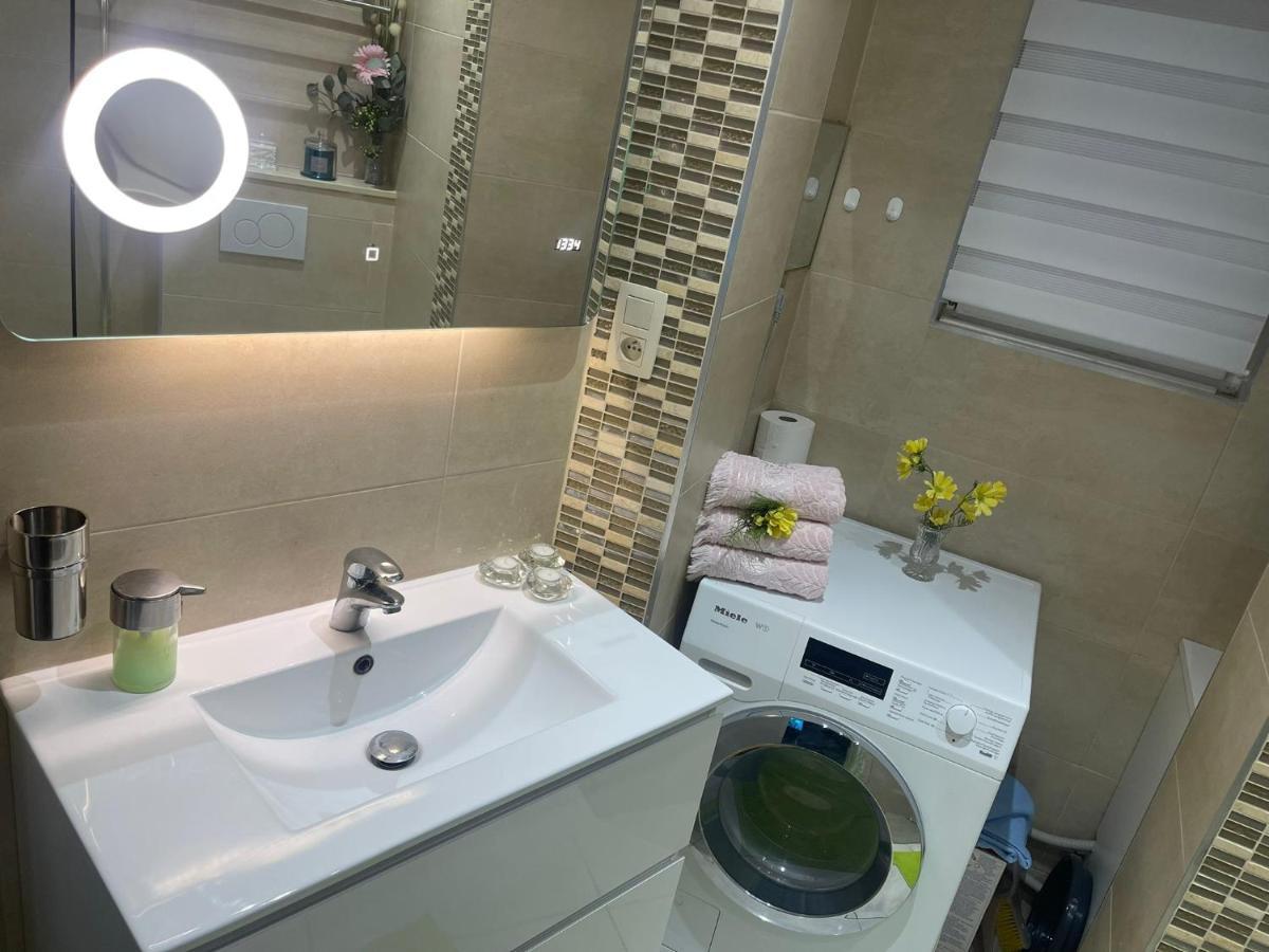 Appartement Centre Zaza Брюссель Екстер'єр фото